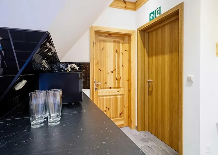 Golden Apartments - Villa Taternik - Studio With Balcony