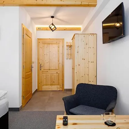 - Taternik Apartment *